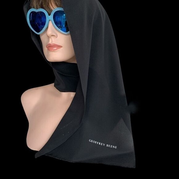 Geoffrey Beene vintage black silk scarf with white logo fringe 11" x 46" mint - Picture 3 of 6